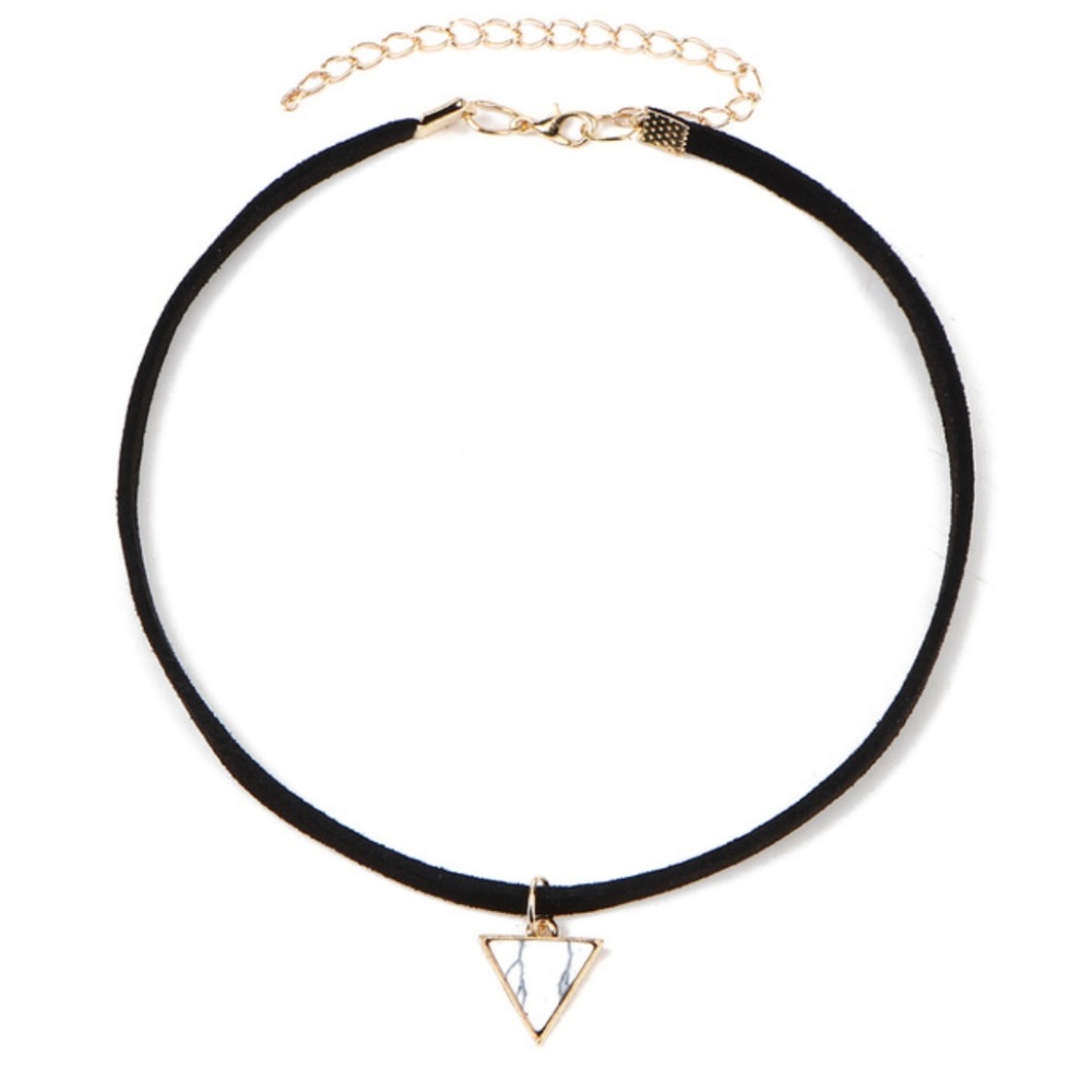 Marble triangle velvet faux leather choker NEW